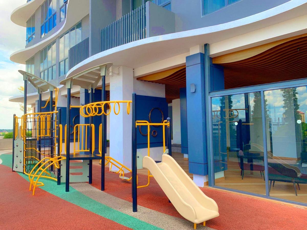 Netflix Two Bedroom Troika Kota Bharu Homestay 182 外观 照片